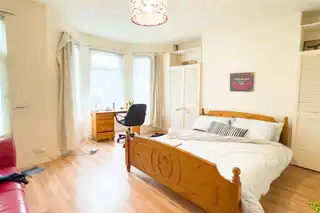 190 Ormeau RoadImage 4