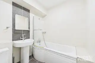 28 Malone AvenueImage 18