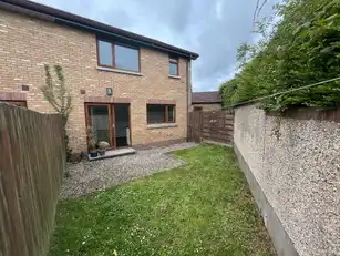 17 Stonebridge SquareImage 9