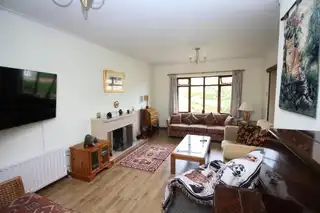 14 Downshire GardensImage 3