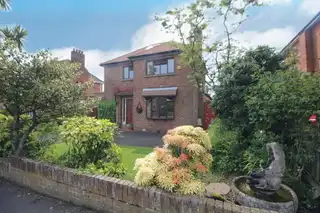 14 Downshire GardensImage 21