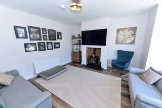 4 Lislaynan HeightsImage 4