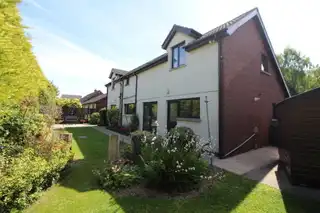 8 Harwood ParkImage 17