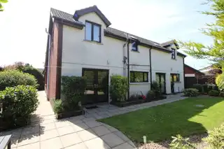 8 Harwood ParkImage 18