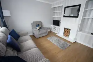 10 Cedar ParkImage 2