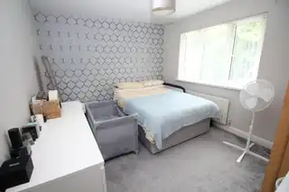 42 Woodlawn AvenueImage 8