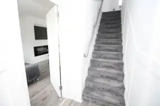 80 Sunnylands AvenueImage 2