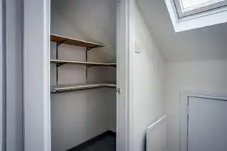 4 Kingsland CrescentImage 13