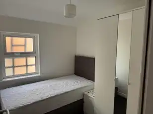 143B Lisburn RoadImage 4