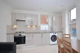 Apartment 1 2A Marlborough AvenueImage 7