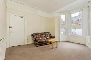 35 Haypark AvenueImage 6