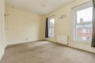 35 Haypark AvenueImage 14
