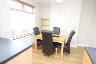 29 Sunnyhill ParkImage 5