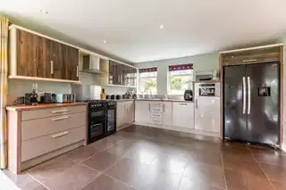 24 Crossgar Road EastImage 20