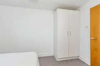 Apartment 7 South StudiosImage 17