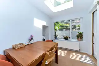 9 Beechgrove RiseImage 13