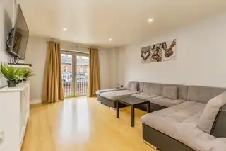 Flat 2 85 Tates Avenue, BelfastImage 6