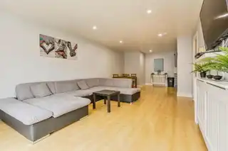 Flat 2 85 Tates Avenue, BelfastImage 7