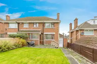 18 Beechgrove GardensImage 19