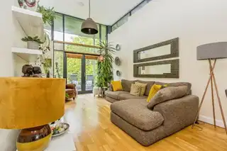 7 Woodbrook GreenImage 2
