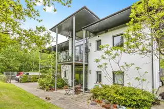 Image 1 for 7 Woodbrook Green