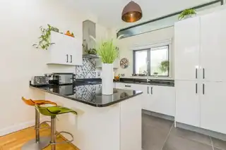 7 Woodbrook GreenImage 7