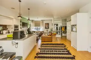 9 Fairfields GlenImage 7