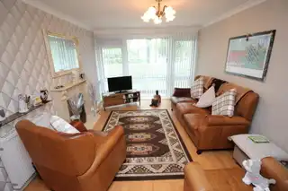 1A Ferndale HouseImage 3