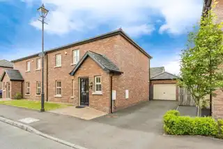 Image 1 for 3 Ashfield Hall