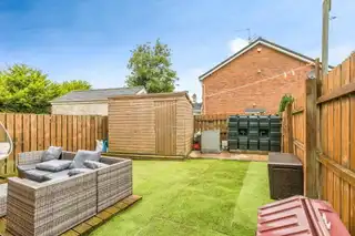 33 Peel GardensImage 13