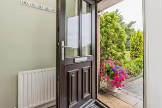 33 Peel GardensImage 3