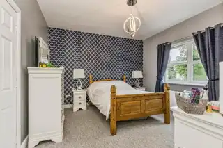 33 Peel GardensImage 9