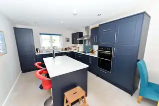 18 Manse GateImage 5