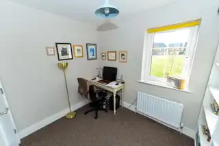 18 Manse GateImage 19