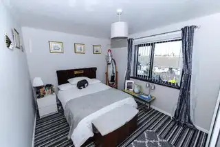 5 Westlea GardensImage 8