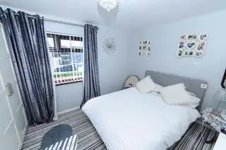 5 Westlea GardensImage 7