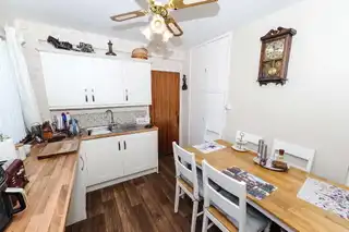 5 Westlea GardensImage 5