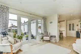3 HillsideImage 9