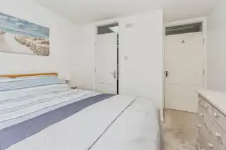 3 HillsideImage 11