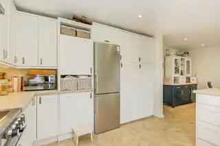 3 HillsideImage 6