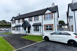Image 1 for 34 Ballycullen Halt