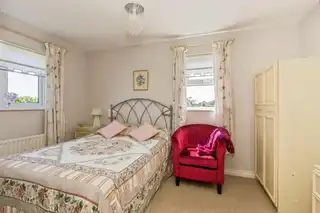 10 Demesne AvenueImage 9