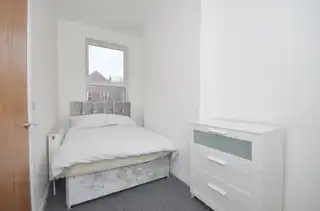 3 17 Malone AvenueImage 5
