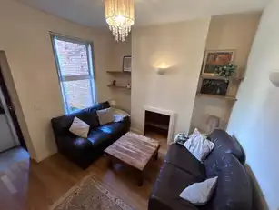 54 Sandhurst GardensImage 4