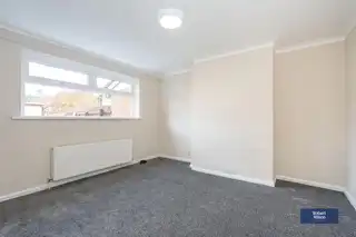 27 Killeaton GardensImage 7