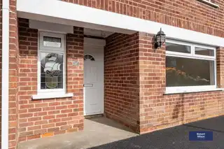27 Killeaton GardensImage 3