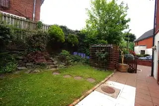 3 Burnbrae MewsImage 10