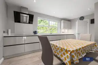 12 Beechfield ManorImage 13