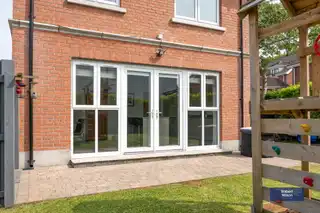 8 Old School House MewsImage 36
