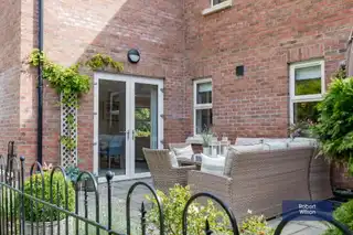 8 Belgravia CourtImage 42